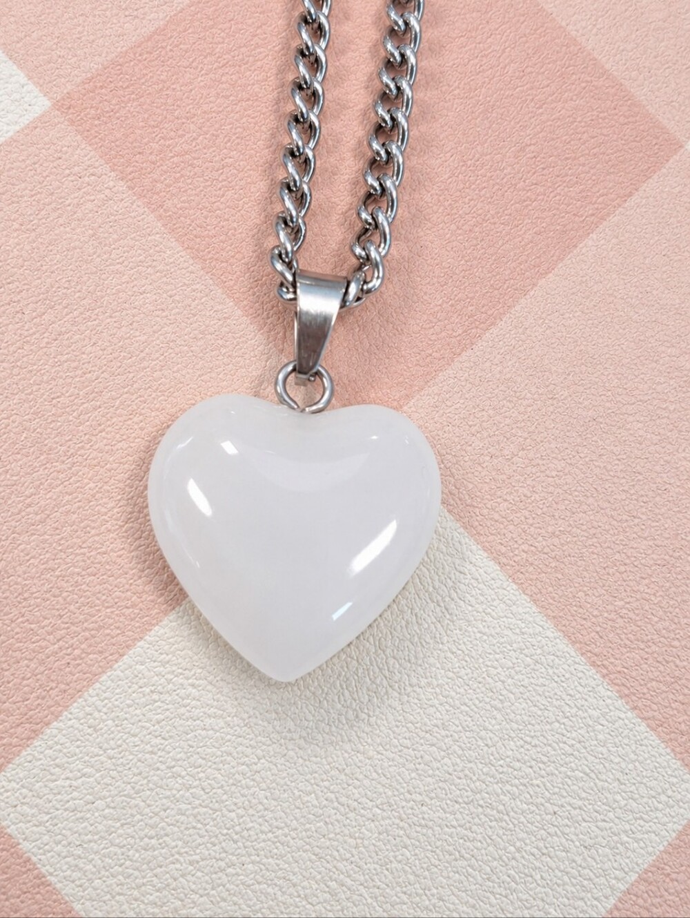 NWT Semitransparent White Quartz Heart Pendant Necklace Sz 18.75”